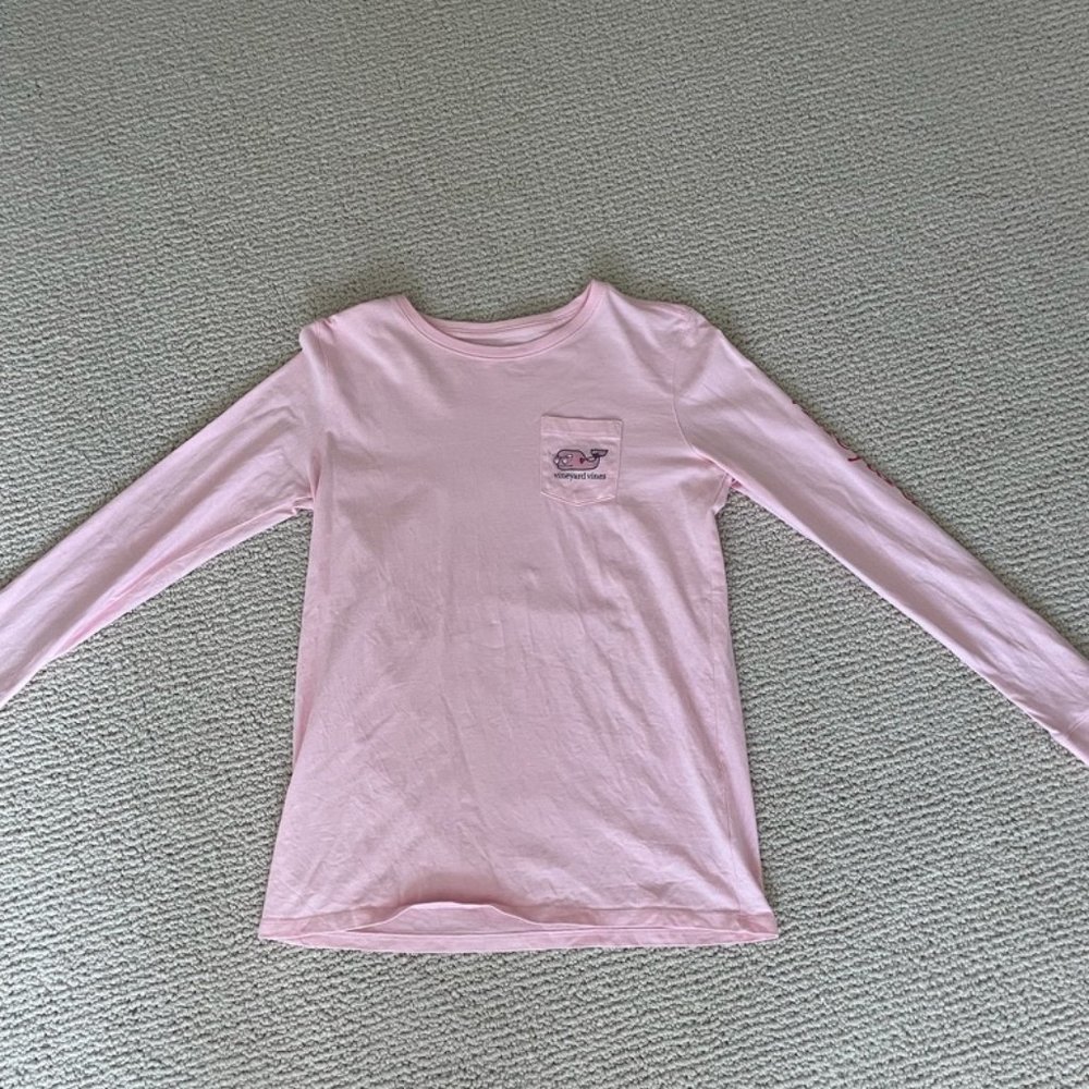Vineyard Vines Valentines Day Long Sleeve Shirt (KIDS LARGE)